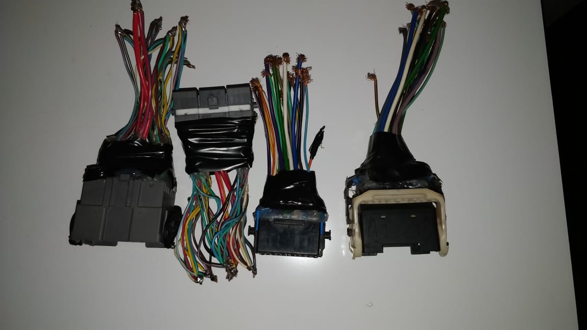 Conectores automotivos 1.jpg